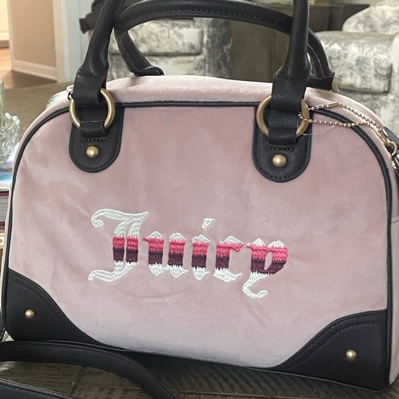 Juicy Couture Retro Vibe Satchel - Picture 3 of 8